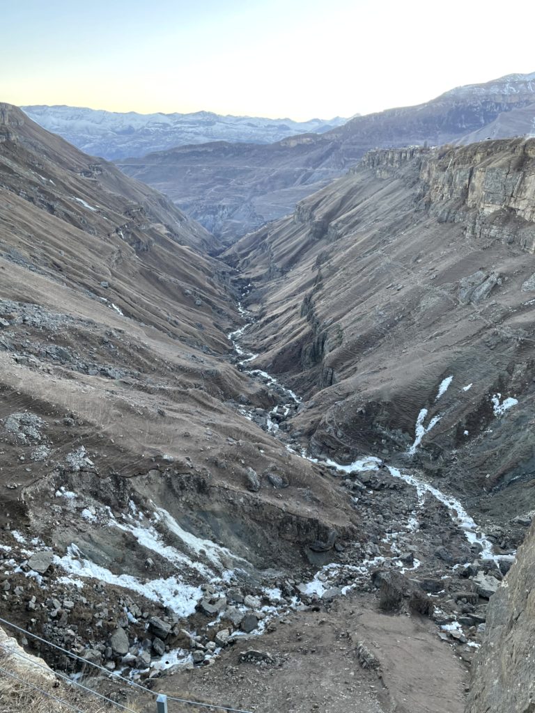 Цолотлинский каньон в Дагестане зимой
